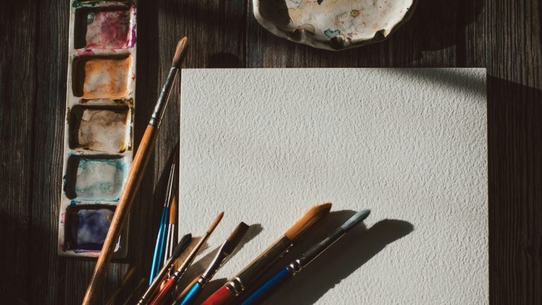 How to Make Your Watercolor Workspace More Comfortable
